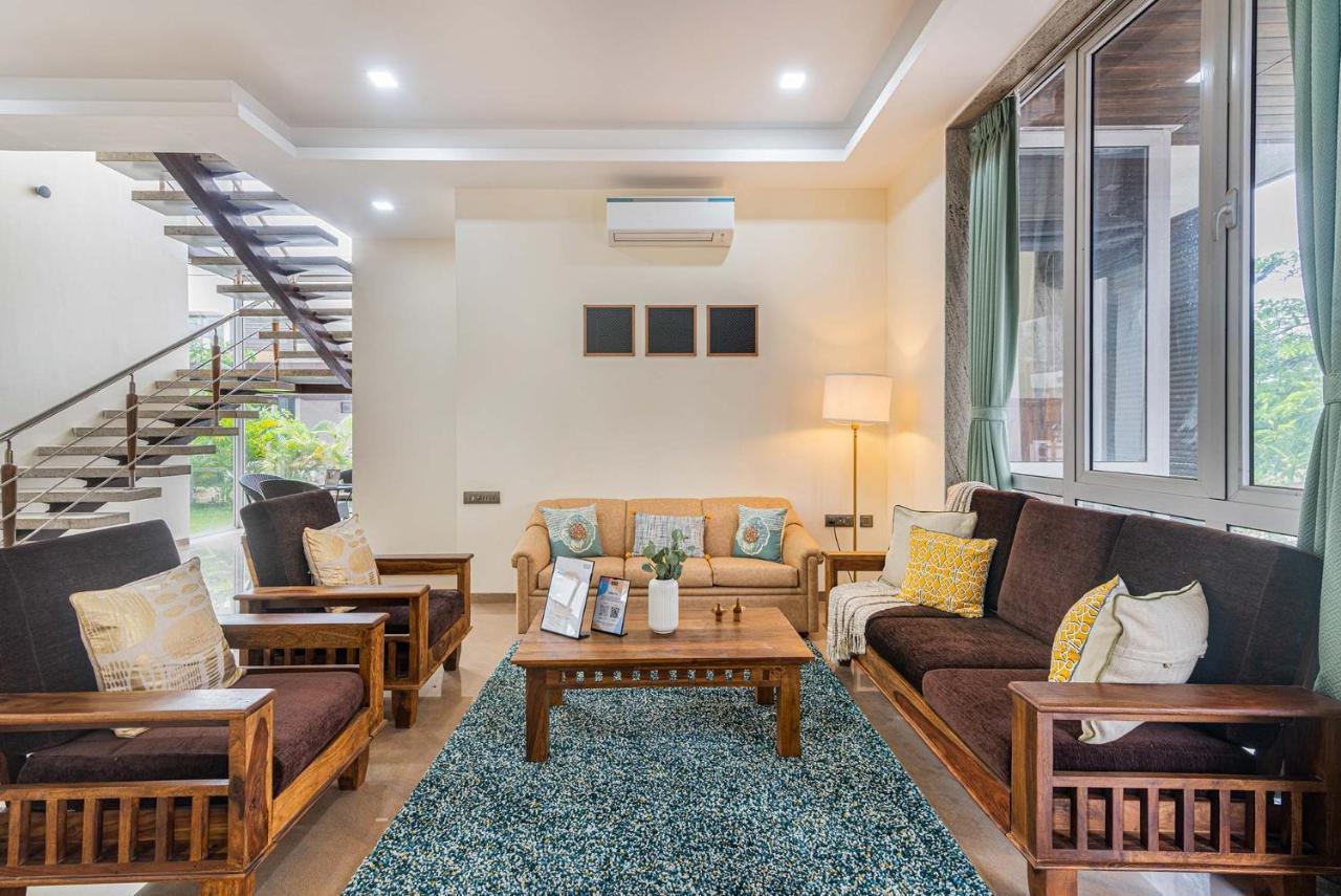 Sierra Skies By Stayvista - A Mountain-View Villa Featuring A Rooftop Swimming Pool, Jacuzzi, Turf, And A Gym For An Elevated Stay Lonavala Exterior foto